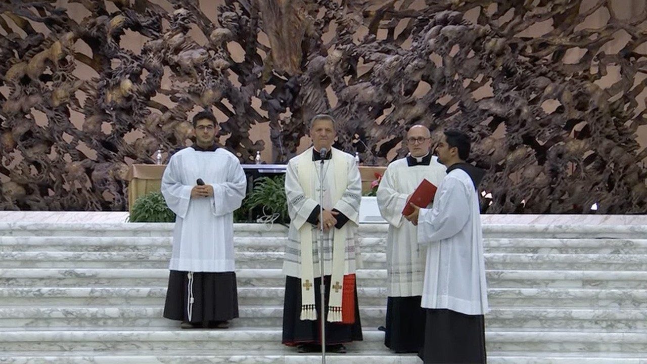 570318245_122233950614091125_6376597487323017284_n